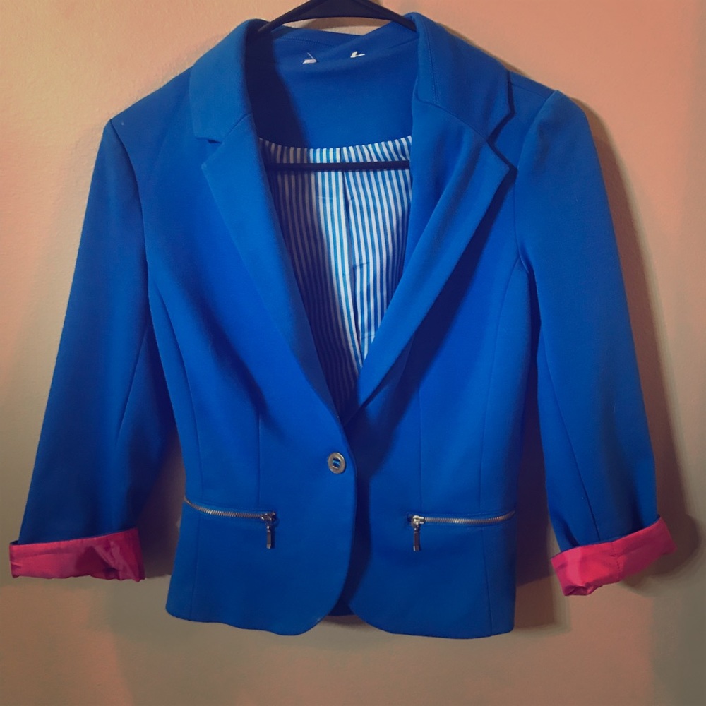 (Blue) cardigans /sweaters / tops